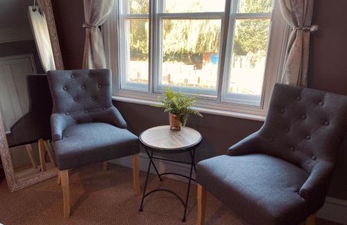 Newark Bed & Breakfast | The Riverside Rooms