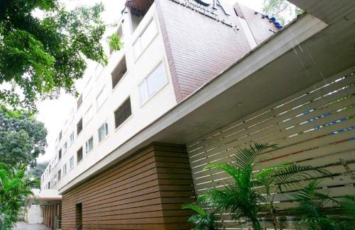Ghatkopar West Hotel | The Roa Hotel