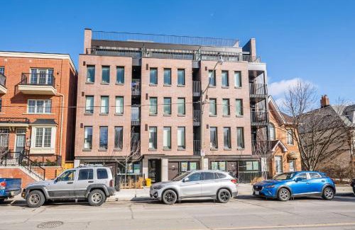 Downtown Toronto Hotel | The Roland Peaceful 2BR Basement Suite Near Downtown Toronto