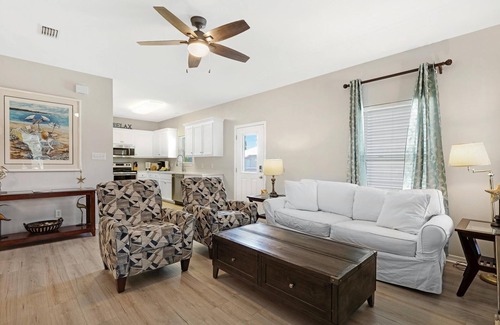 Fort Morgan House | The Rookery III Unit 4001