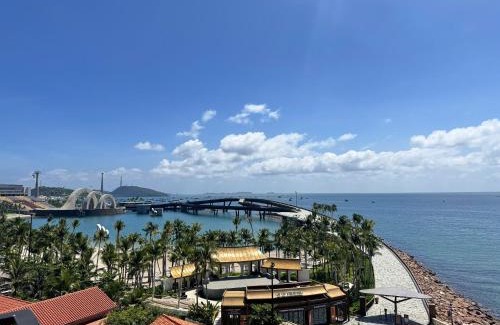 An Thoi Hotel | The Room Hotel - Starbucks