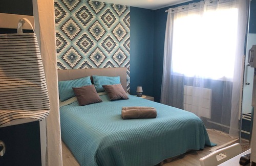 Bayonne Bed & Breakfast | The room of SECRETS -N°1/3- option Relaxation area PRIVATE SPA and MASSAGE