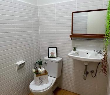 Nong Kwai Apartment | The Room