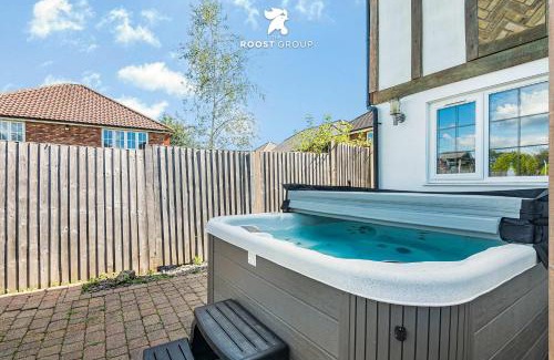 Brands Hatch House | The Roost Group - Brands Hatch 6 Bedroom Home