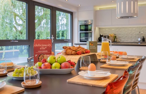 Bowness-on-Windermere House | The Roost - Luxe family-friendly home, Windermere