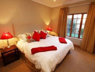 Dullstroom Bed & Breakfast | The Rose Cottage B&B
