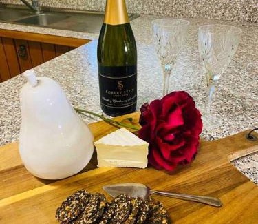 Dunedoo House | The Rose Cottage Boutique BNB