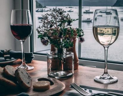Achachork Hotel | The Rosedale Hotel & Restaurant