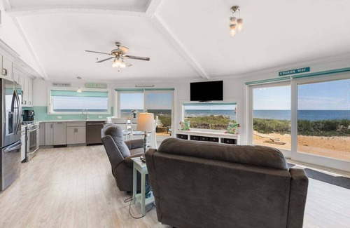 West Dennis House | The Round House: 002-D Waterfront in West Dennis