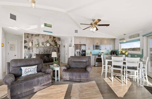 West Dennis House | The Round House: 002-D Waterfront in West Dennis