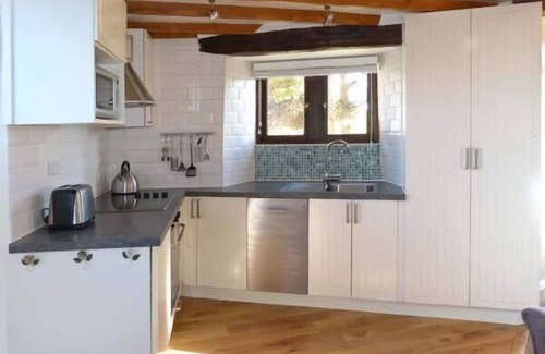 Middleham Cottage | THE ROUND HOUSE, romantic, luxury holiday cottage in Middleham