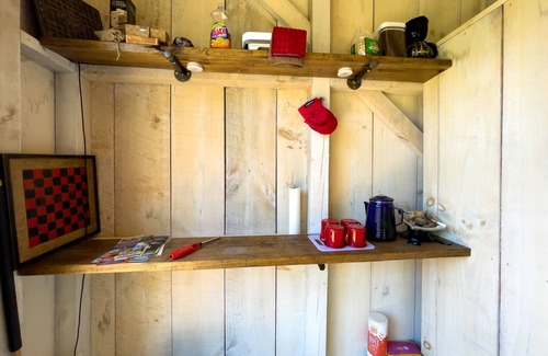 Bryson City Cabin | The Rowdy Bear Off-Grid Glamping Cabin