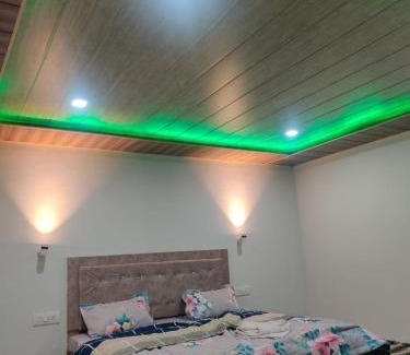 Leh Hotel | The Royal Maryul Banquet Hall , Restaurant & Resort - Leh
