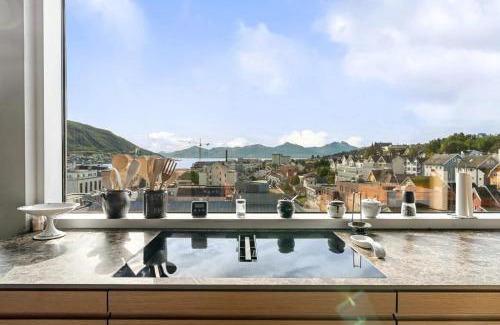 Tromso Apartment | The Royal Penthouse by Paramount