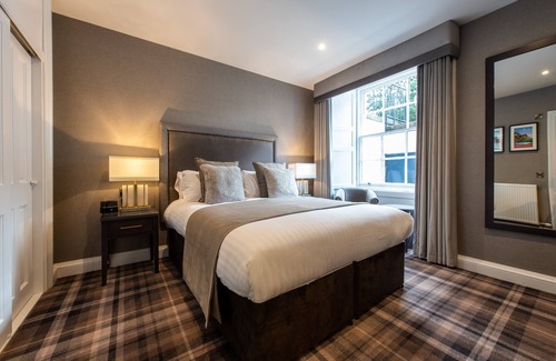 New Town Hotel | The Royal Scots Club Edinburgh