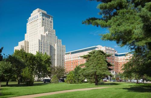 Central West End Hotel | The Royal Sonesta Chase Park Plaza St Louis
