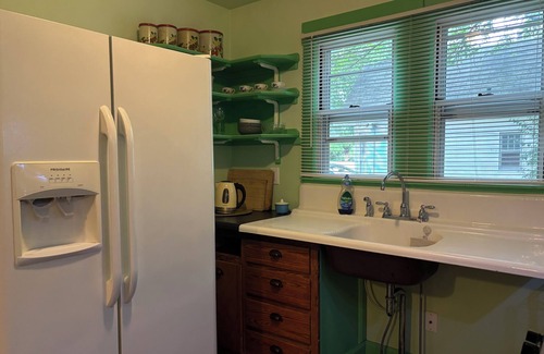 Bloomington House | The Sage at IU: Near the Stadium and B-Line