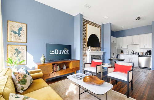 Cannonborough Elliotborough Apartment | The Saloon on King Street