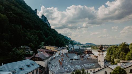 Hallein Apartment | the salt residences