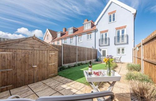 Aldeburgh House | The Salty Dog, Aldeburgh