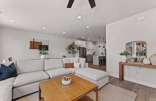 St. George House | The Sandcastle: Desert Color Lagoon + Beaches