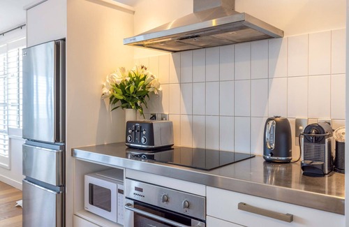 Onetangi Apartment | The Sands Apartment 8 | Stay Waiheke