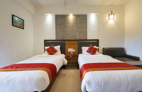 Lakkidi Hotel | The Sanihara Hotel & Resort