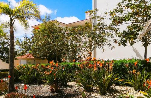 Obidos Apartment | The Sea Breeze Haven in Praia d'el Rey