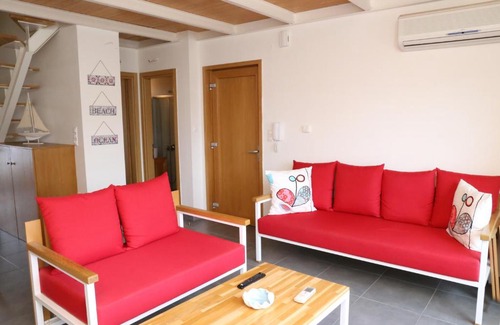Keramoti Apartment | The Seal