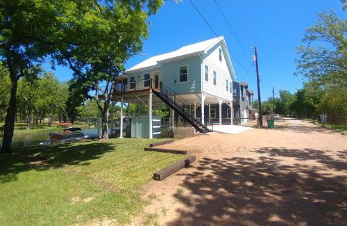 Marble Falls House | The Secret Cabin