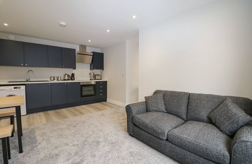 Seaford Cottage | THE SECRET COTTAGE 4A, pet friendly, with a garden in Seaford