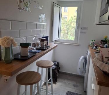 Historical Downtown Salerno Apartment | The Secret Garden