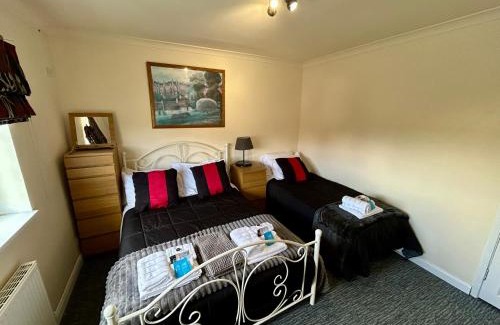 Knutsford House | The Shaw House, 2