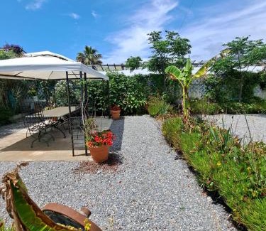 Vallecrosia House | The Shell