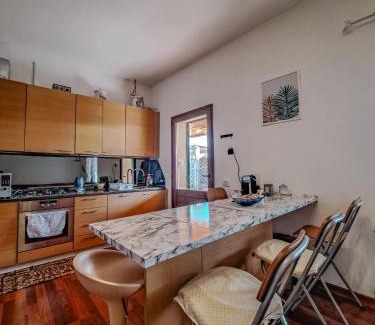 Vallecrosia House | The Shell