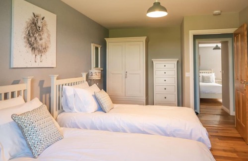 Thurso House | The Shepherd's Rest