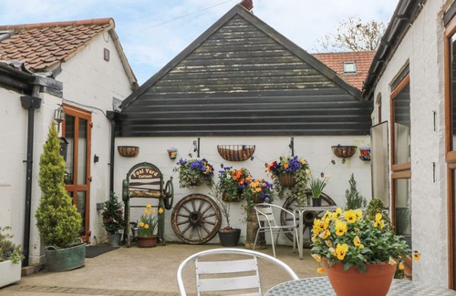 York House | THE SHETLAND, pet friendly in York