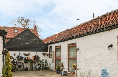 York House | THE SHETLAND, pet friendly in York