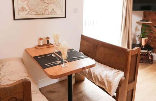 York House | THE SHETLAND, pet friendly in York