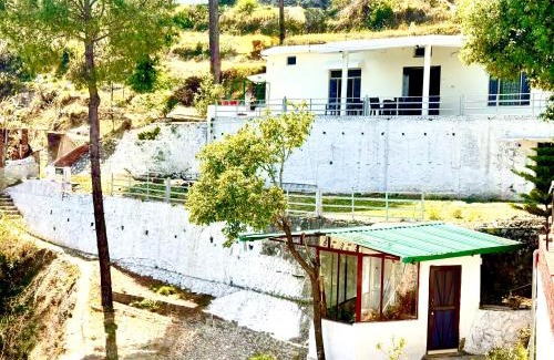 Tehri House | The Sky Resort