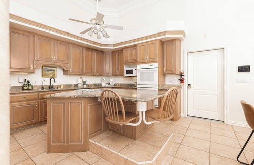 St. George House | The Skyline Villa - Family Getaway Heaven in the Heart of Saint George, UT