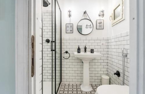 Celio Apartment | The small nest at Coliseum