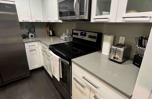 Lenox Apartment | The Smooth Placen