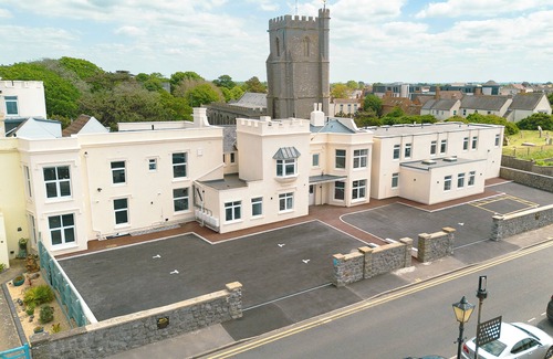 Burnham-on-Sea Apartment | The Snug - Seafront Apartment - Burnham on sea