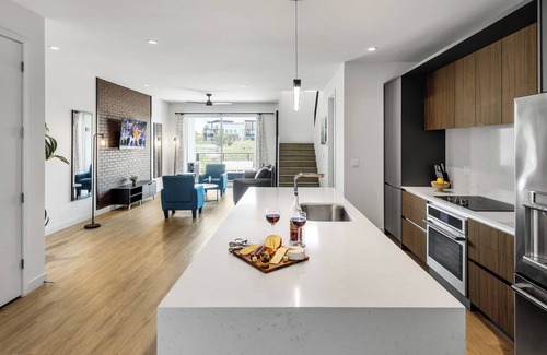 Casa Granada Townhouses House | The Social - Jacuzzi - Heart of Old Town