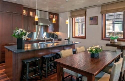 Vail Apartment | The Solaris Residences In Vail Village - 3 Bedroom Luxury Residence
