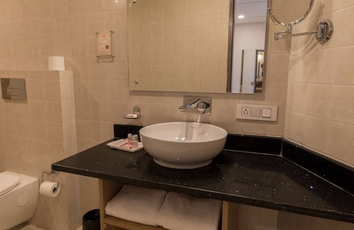 Bullawala Hotel | The Solitaire Express
