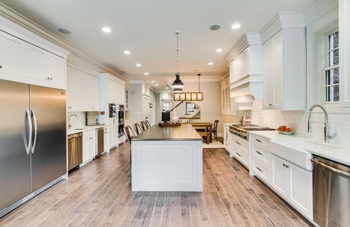 Old Town Bed & Breakfast | The Sono Chicago