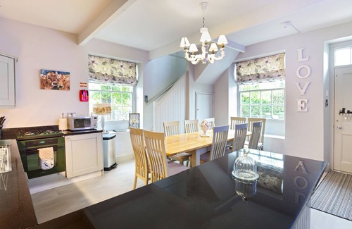 Alfreton Other | The South Wing - 6 bedroom property