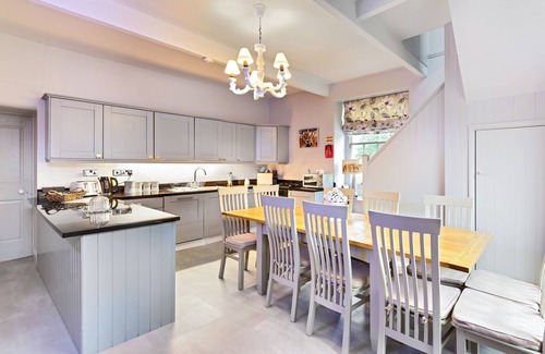 Alfreton Other | The South Wing - 6 bedroom property